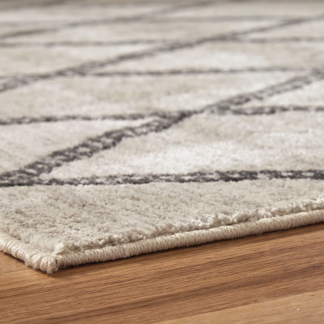 Best reviews of ???? Signature Design By Ashley Jarmo 94 X 118 In. Large Area Rug ⭐ 5 Best reviews of ???? Signature Design By Ashley Jarmo 94 X 118 In. Large Area Rug ⭐ - Image 3